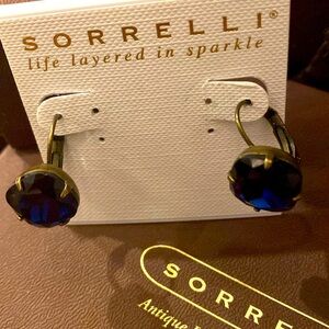 Authentic Sorrelli Navy Blue Crystal Dangle Earrings (antique bronze/gold metal)